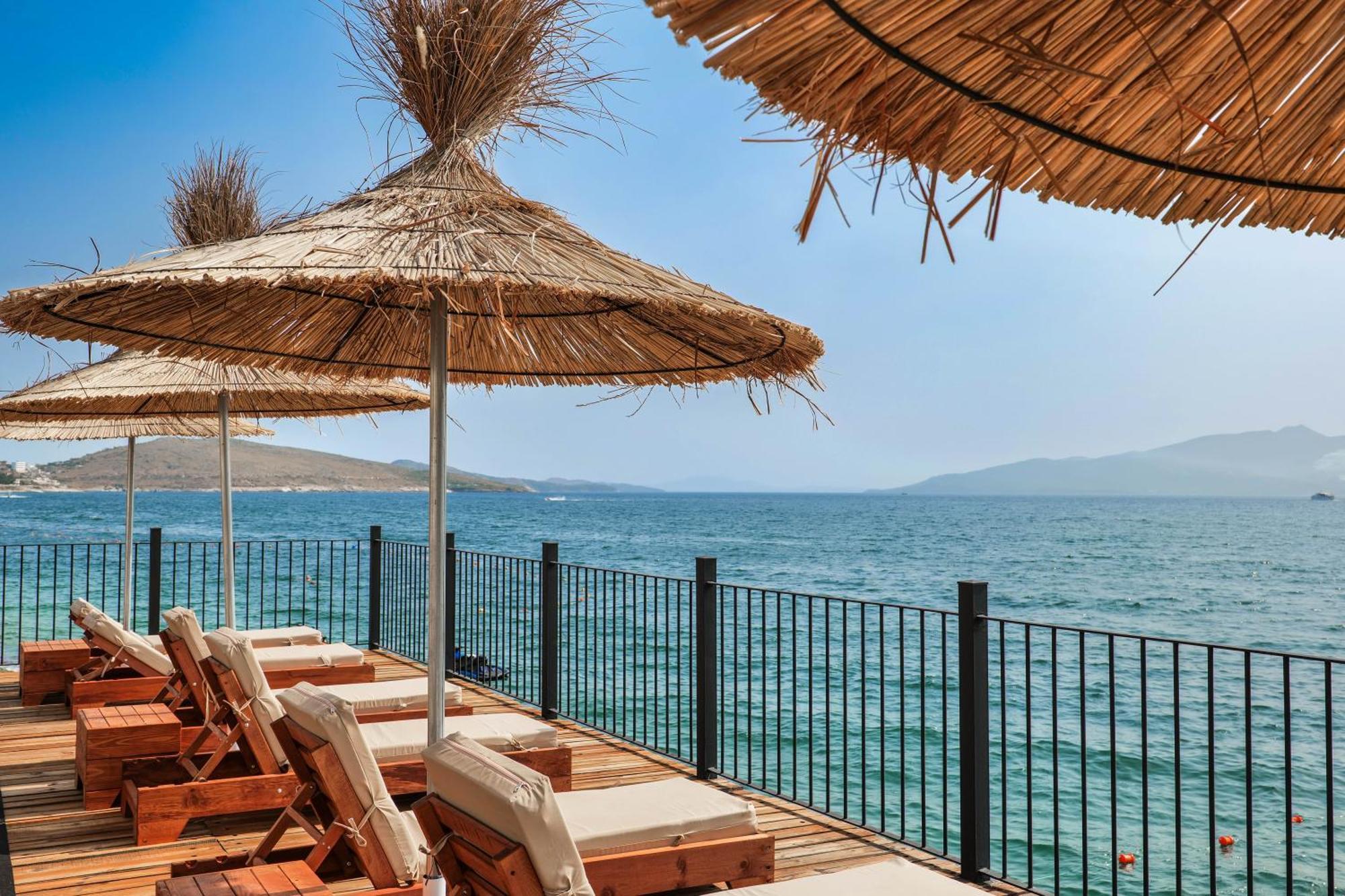 Daed Luxury Residence Sarande Exterior photo