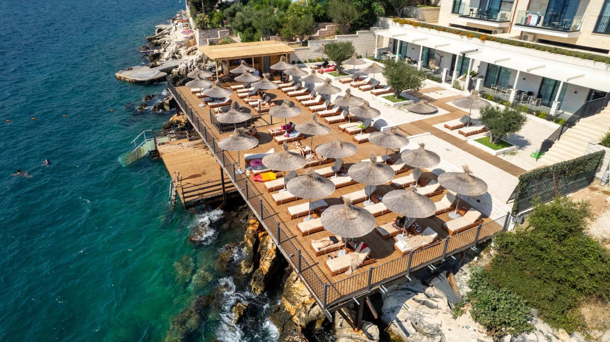 Daed Luxury Residence Sarande Exterior photo